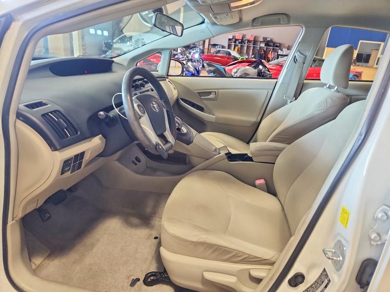 Photo 7 from auction – 2011 TOYOTA PRIUS with VIN JTDKN3DU6B0268174