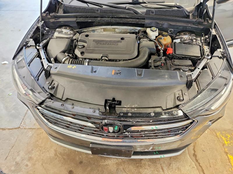 Photo 11 from auction – 2021 BUICK ENVISION with VIN LRBFZPR40MD079388