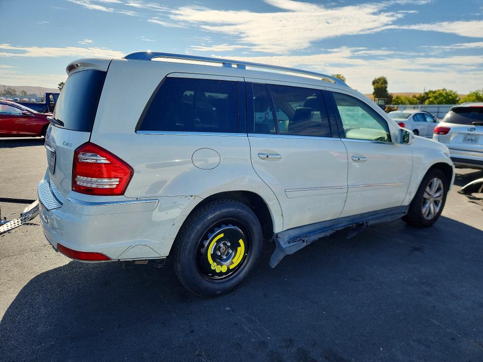 Photo 3 from auction – 2012 MERCEDES-BENZ GL with VIN 4JGBF7BE5CA781181