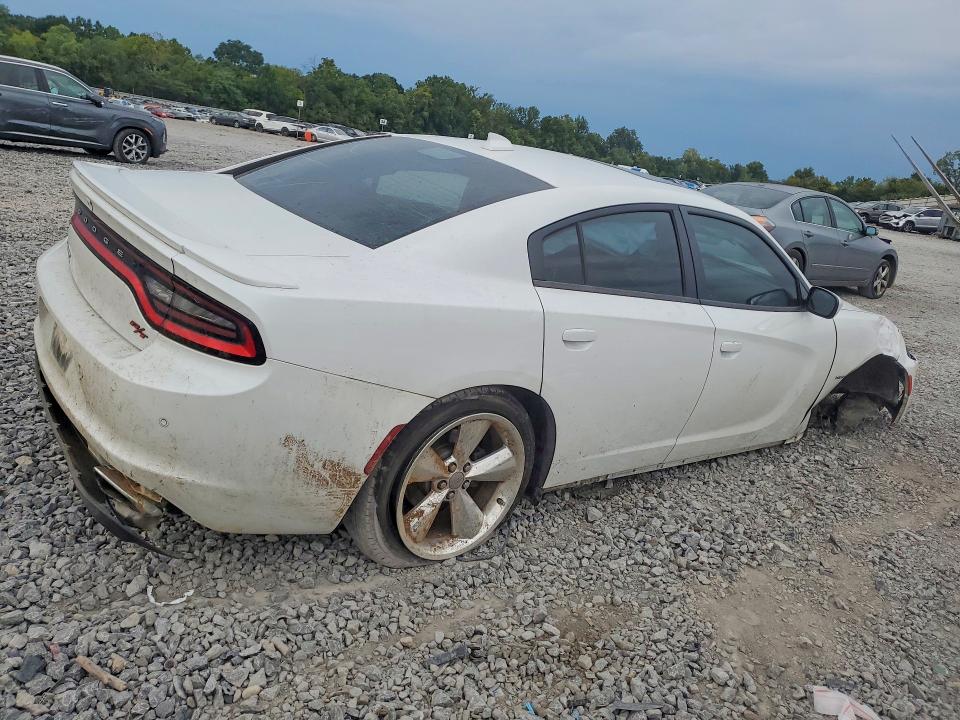 Photo 3 from auction – 2015 DODGE CHARGER with VIN 2C3CDXCT0FH816943