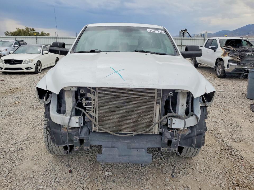 Photo 5 from auction – 2019 RAM 1500 CLASSIC with VIN 1C6RR7FGXKS632769