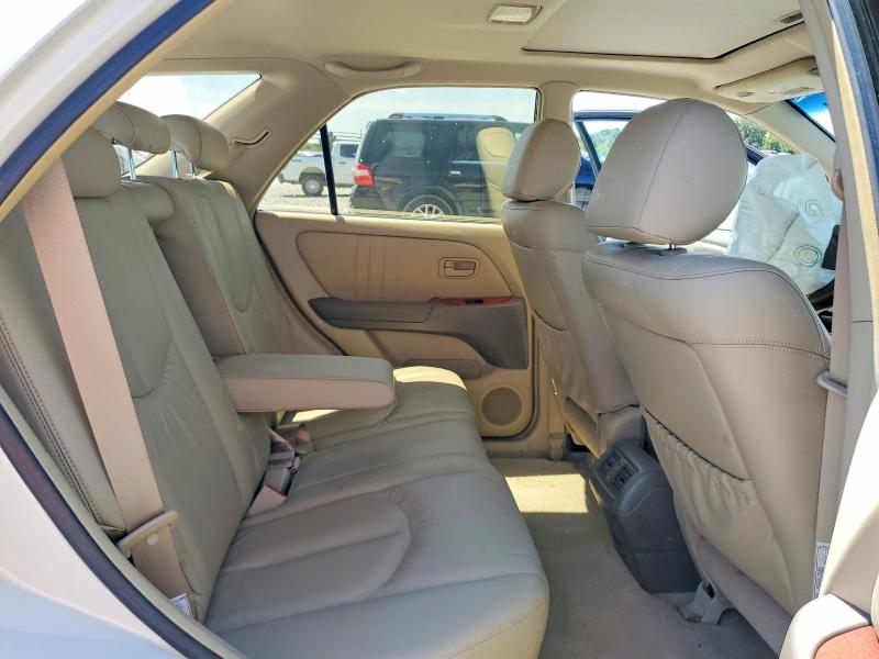 Photo 11 from auction – 2000 LEXUS RX with VIN JT6HF10U6Y0132497