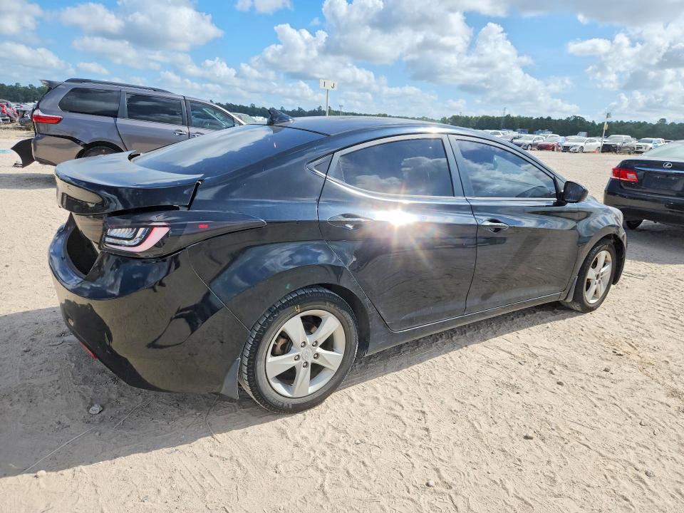 Photo 3 from auction – 2012 HYUNDAI ELANTRA with VIN KMHDH4AE6CU341245