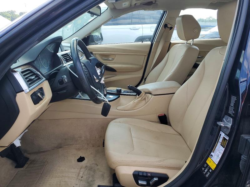 Photo 7 from auction – 2016 BMW 320 with VIN WBA8E5G59GNU22054