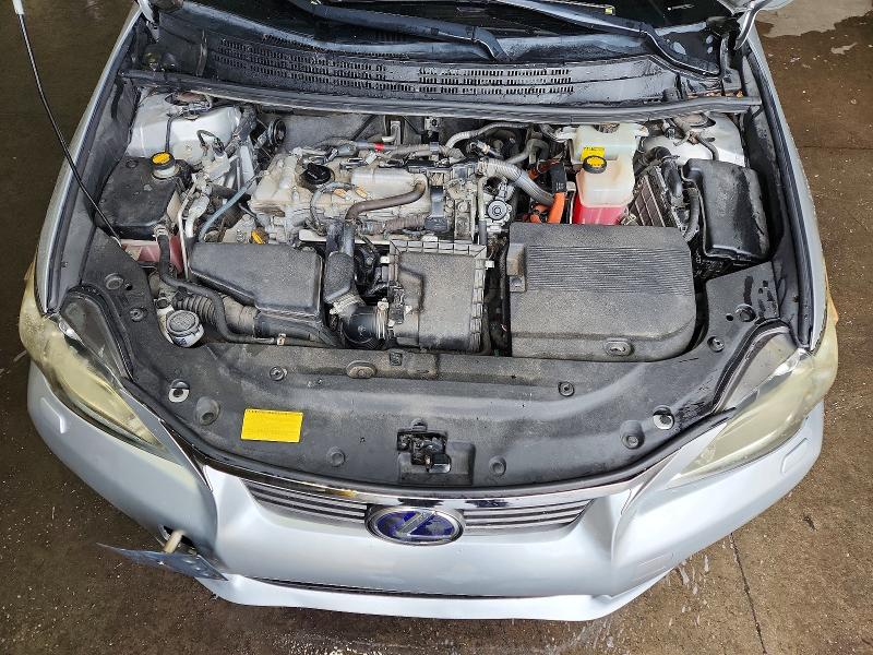 Photo 11 from auction – 2013 LEXUS CT with VIN JTHKD5BHXD2135301