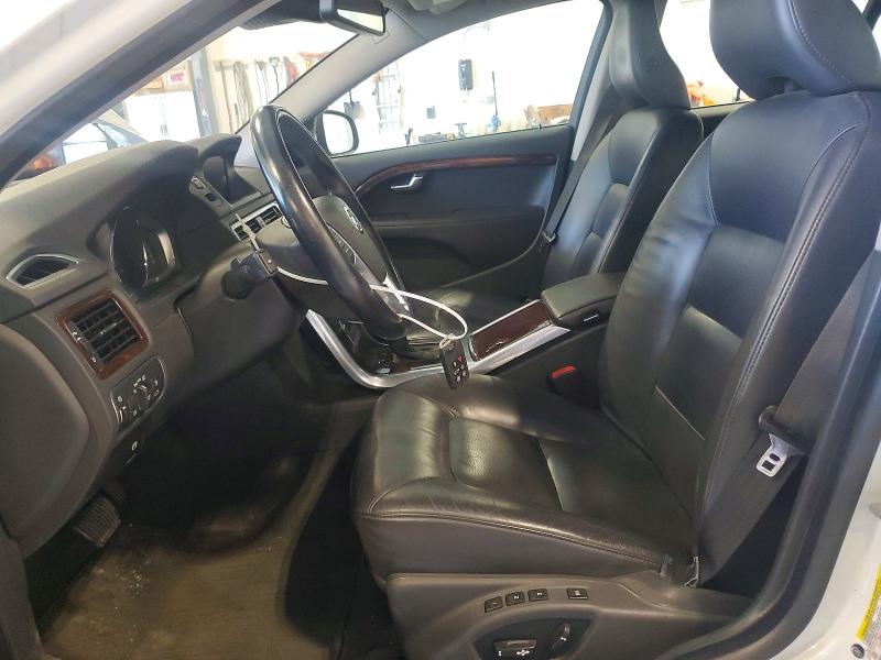 Photo 7 from auction – 2015 VOLVO S80 with VIN YV140MAC0F1183544