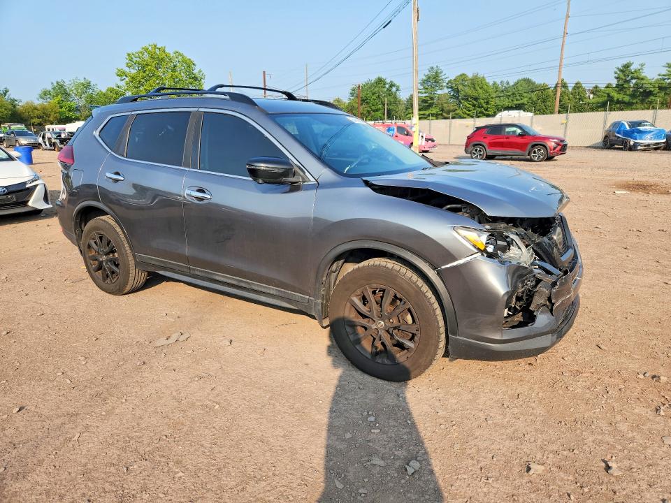 Photo 4 from auction – 2018 NISSAN ROGUE with VIN 5N1AT2MV8JC804653