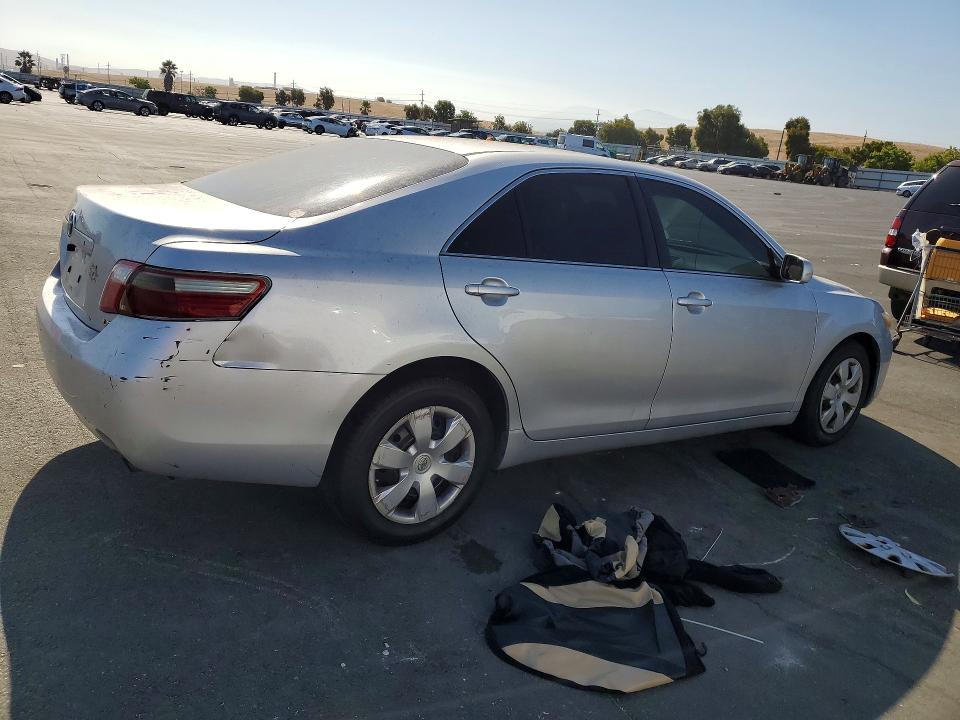 Photo 3 from auction – 2008 TOYOTA CAMRY with VIN 4T1BE46KX8U202757