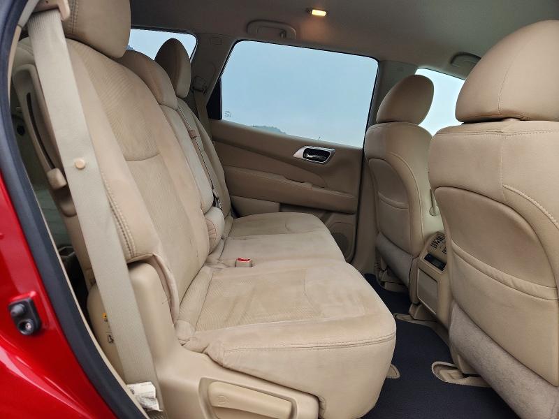 Photo 10 from auction – 2014 NISSAN PATHFINDER with VIN 5N1AR2MM7EC708234