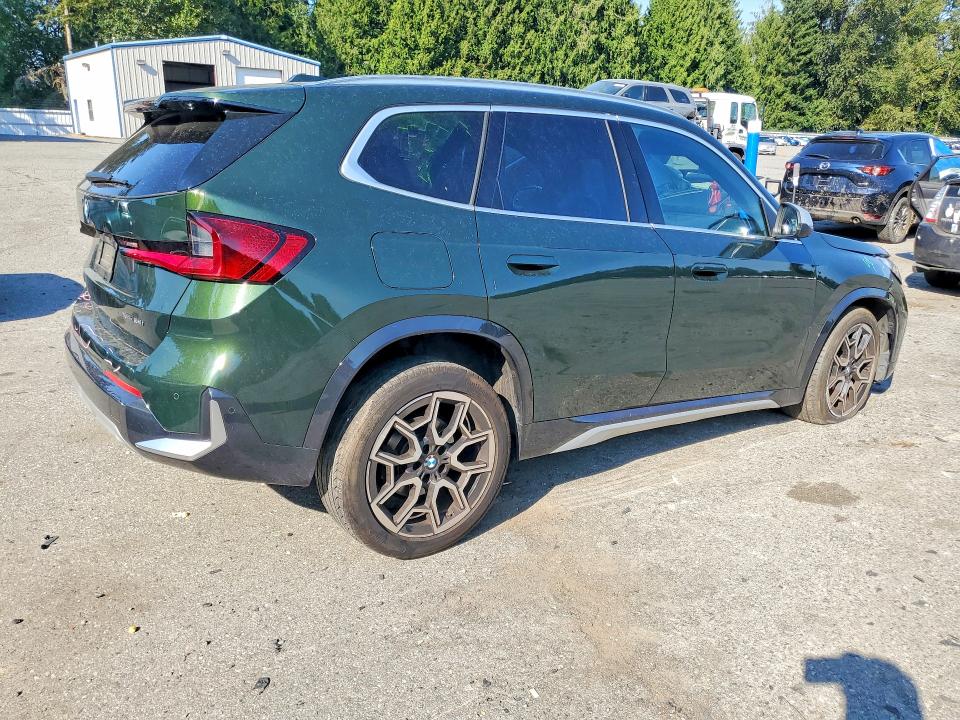 Photo 3 from auction – 2023 BMW X1 with VIN WBX73EF09P5Y06025