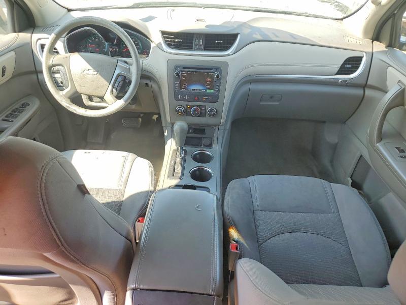Photo 8 from auction – 2014 CHEVROLET TRAVERSE with VIN 1GNKRFKD0EJ329016