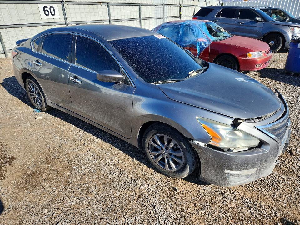 Photo 4 from auction – 2015 NISSAN ALTIMA with VIN 1N4AL3AP0FC461236