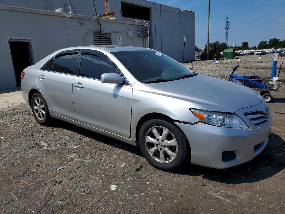Photo 4 from auction – 2011 TOYOTA CAMRY with VIN 4T4BF3EK3BR200421