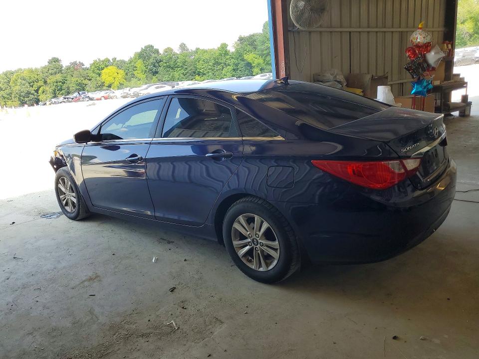 Фото 2 с аукциона – 2012 HYUNDAI SONATA с VIN 5NPEB4AC0CH450657