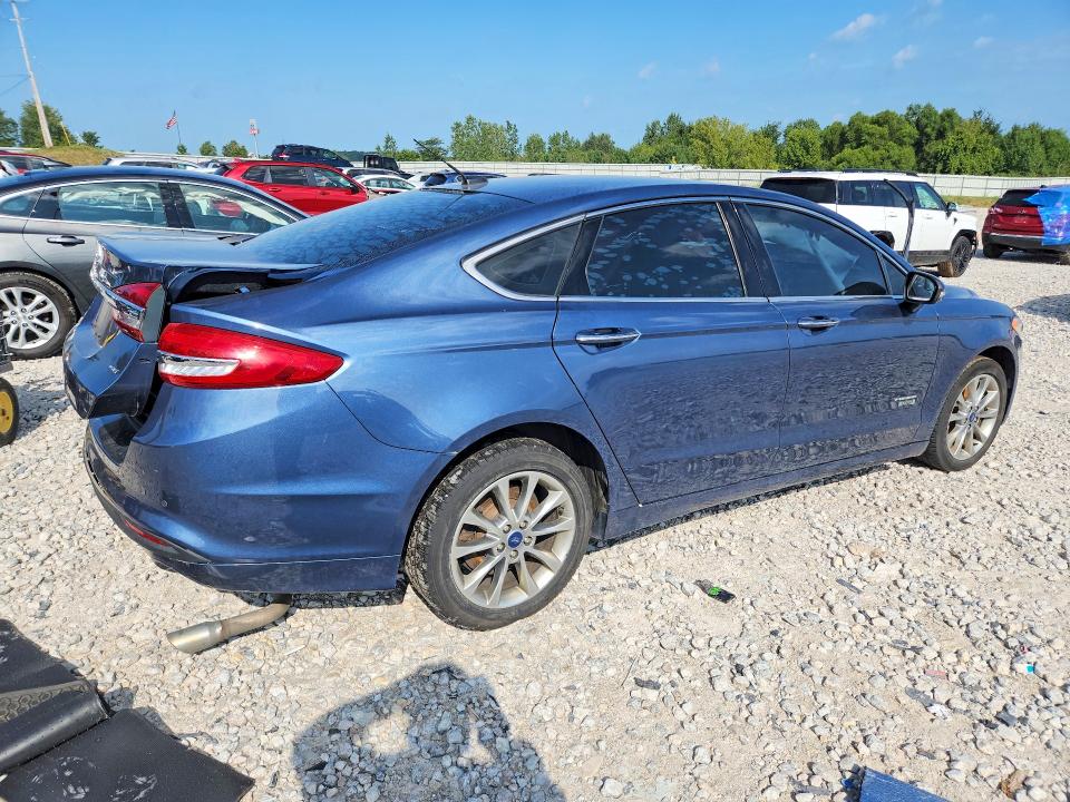 Photo 3 from auction – 2018 FORD FUSION with VIN 3FA6P0PU9JR254828