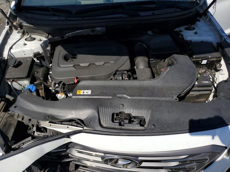 Photo 11 from auction – 2015 HYUNDAI SONATA with VIN 5NPE34AF2FH081005