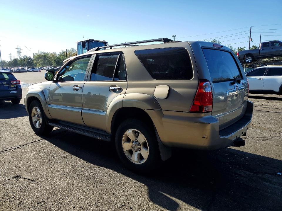 Photo 2 from auction – 2006 TOYOTA 4RUNNER with VIN JTEZU14R160074722
