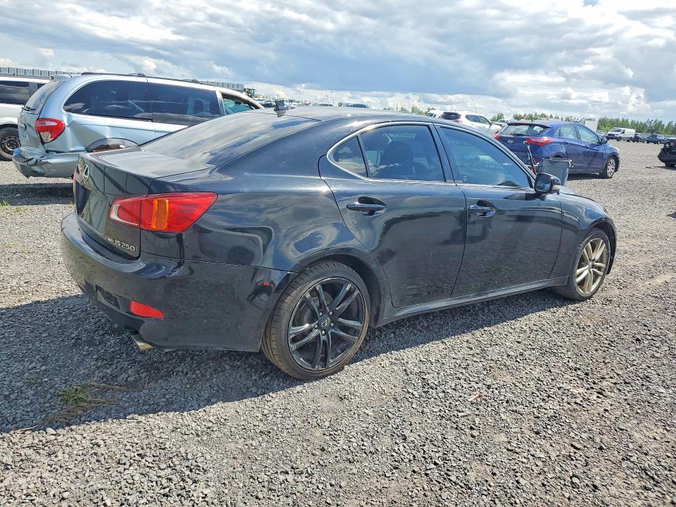 Photo 3 from auction – 2009 LEXUS IS with VIN JTHCK262895032706