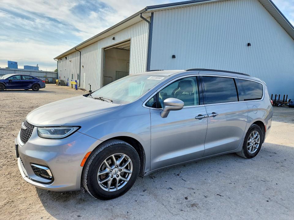 CHRYSLER PACIFICA 2021 with VIN 2C4RC1FG6MR511619 - Photo from auction