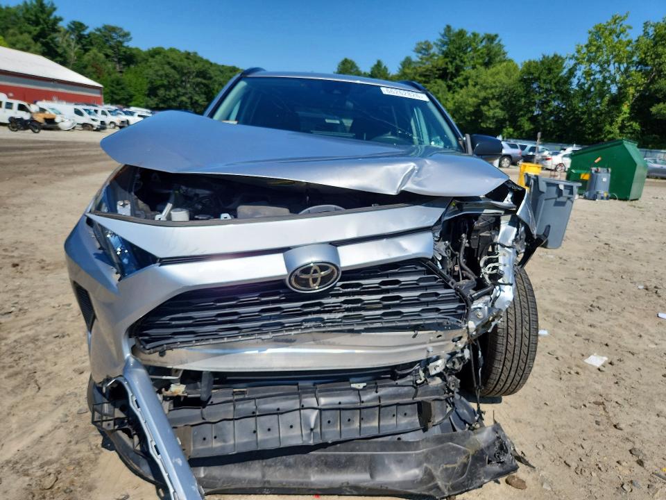 Снимка 5 от търг – 2021 TOYOTA RAV4 с VIN 2T3F1RFV7MC206109