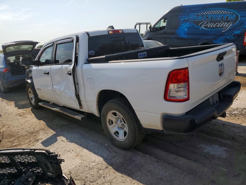 Zdjęcie 2 z aukcji – 2019 RAM 1500 z VIN 1C6RREGTXKN650803
