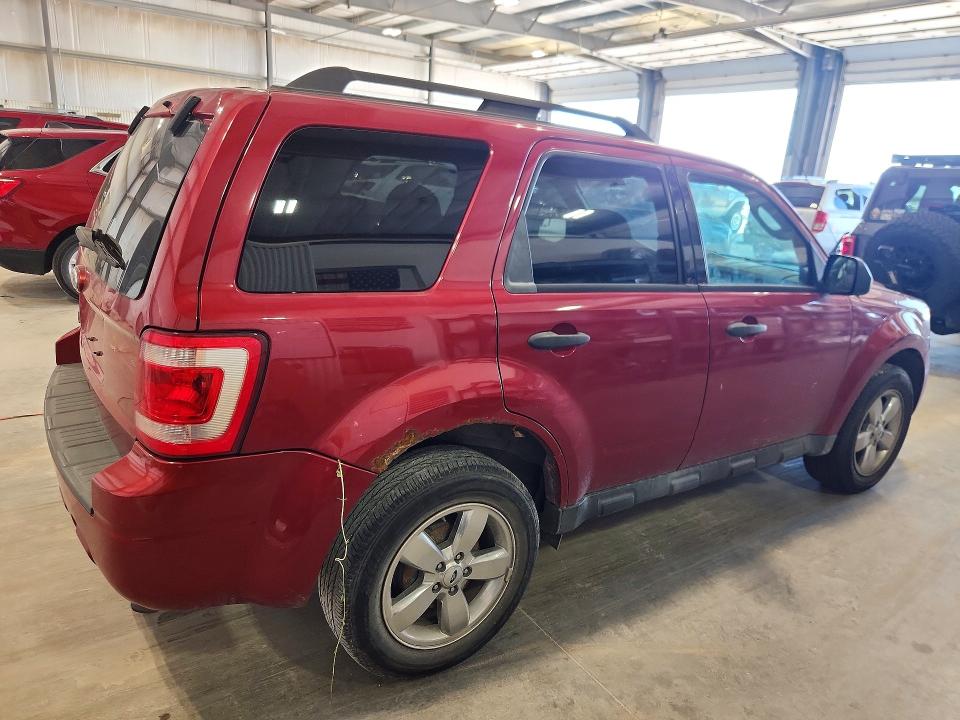 Photo 3 from auction – 2012 FORD ESCAPE with VIN 1FMCU0D79CKB30940