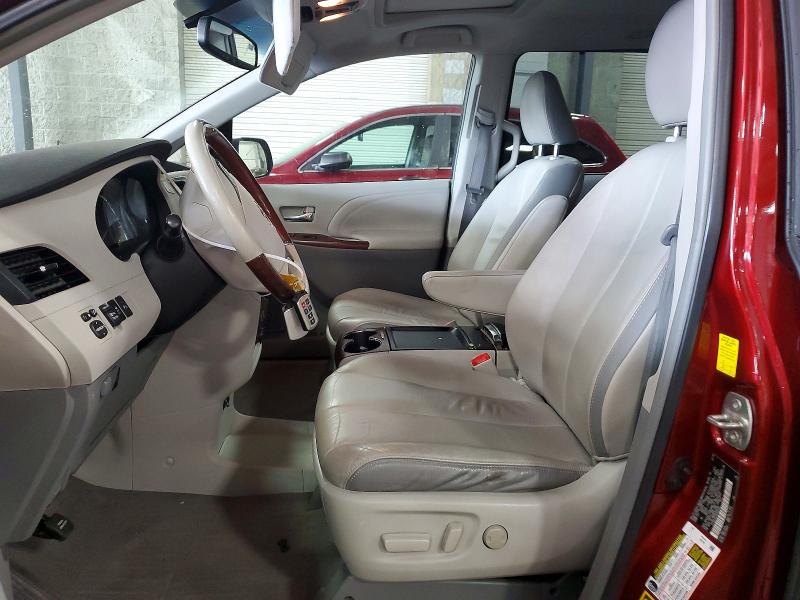 Photo 7 from auction – 2011 TOYOTA SIENNA with VIN 5TDDK3DC5BS003462