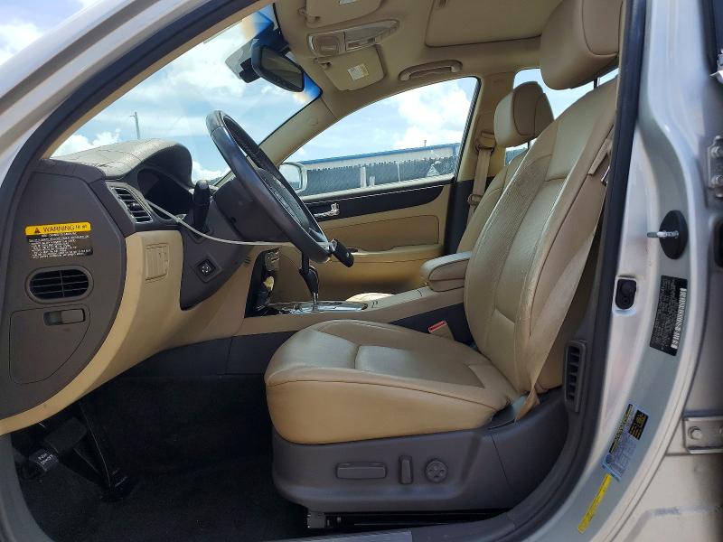 Photo 7 from auction – 2009 HYUNDAI GENESIS with VIN KMHGC46E89U026802