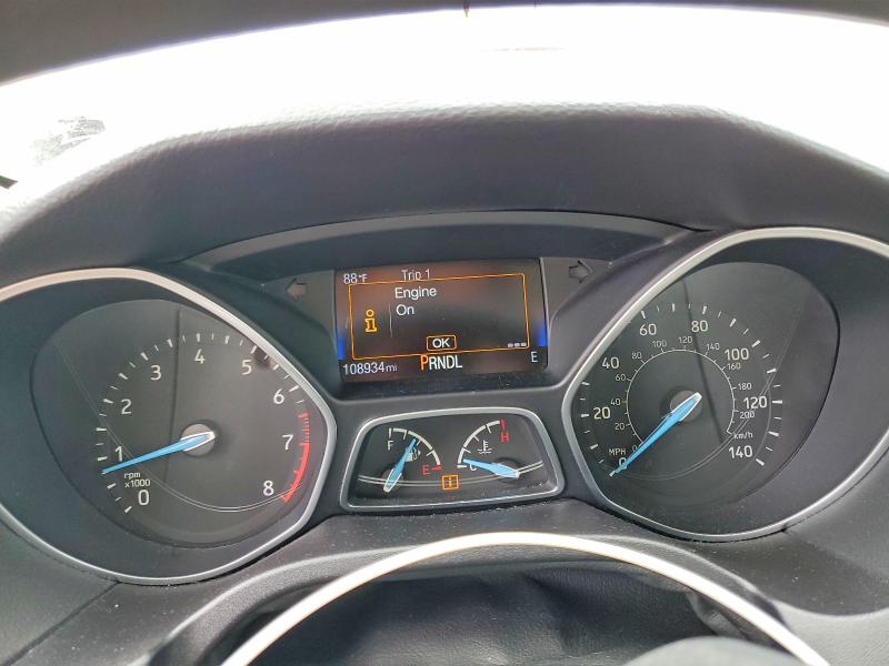 Photo 9 from auction – 2016 FORD FOCUS with VIN 1FADP3F23GL239080
