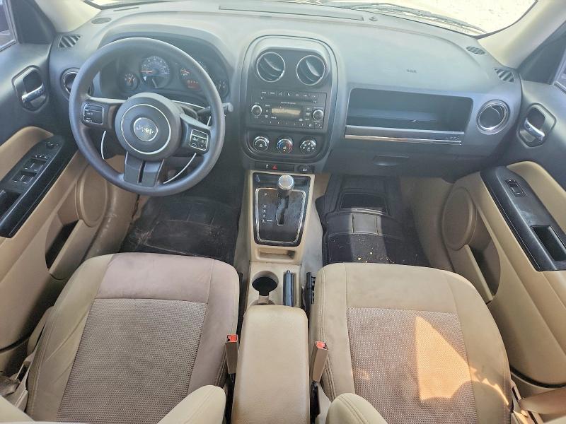 Photo 8 from auction – 2017 JEEP PATRIOT with VIN 1C4NJRBB3HD124631