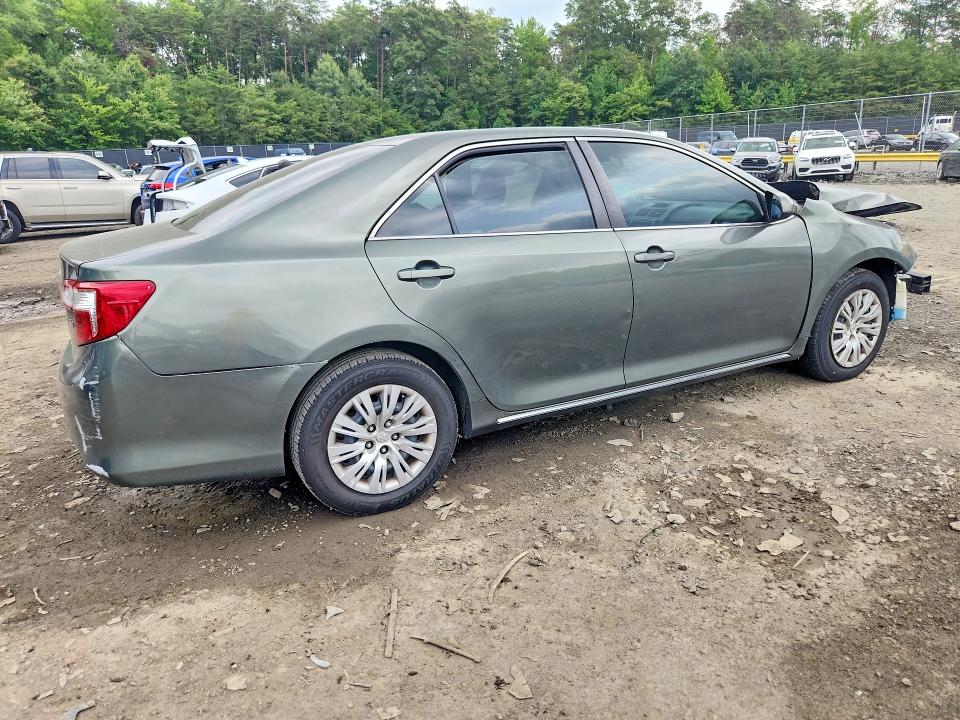 Photo 3 from auction – 2013 TOYOTA CAMRY with VIN 4T1BF1FK0DU667070