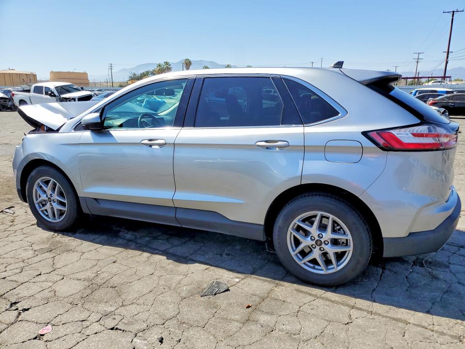 Снимка 2 от търг – 2023 FORD EDGE с VIN 2FMPK4J97PBA30923