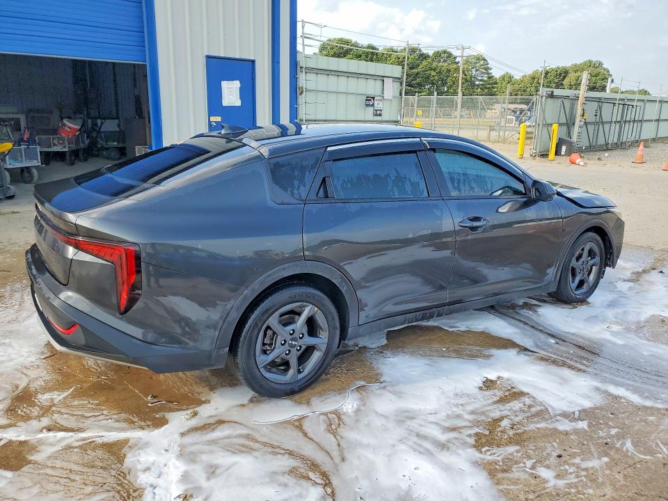 Photo 3 from auction – 2025 KIA K4 with VIN 3KPFT4DE8SE197542