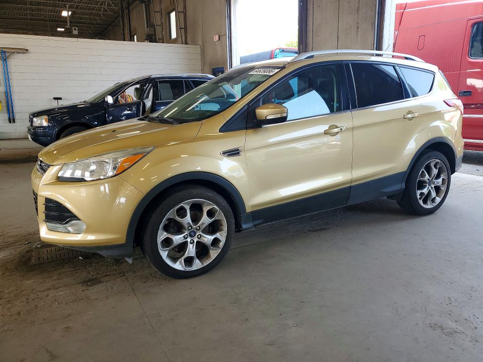 FORD ESCAPE 2014 with VIN 1FMCU0JX7EUC36640 - Photo from auction