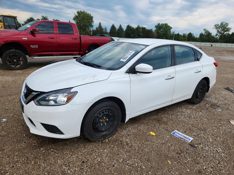 NISSAN SENTRA 2017 with VIN 3N1AB7AP5HY207989 - Photo from auction