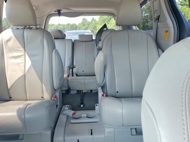 Photo 10 from auction – 2014 TOYOTA SIENNA with VIN 5TDYK3DC7ES494963