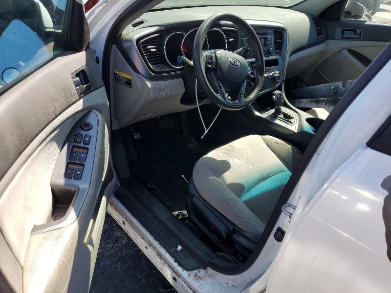 Photo 8 from auction – 2013 KIA OPTIMA with VIN 5XXGM4A77DG235036