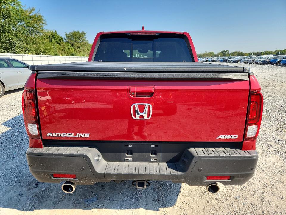 Photo 6 from auction – 2021 HONDA RIDGELINE with VIN 5FPYK3F73MB021149