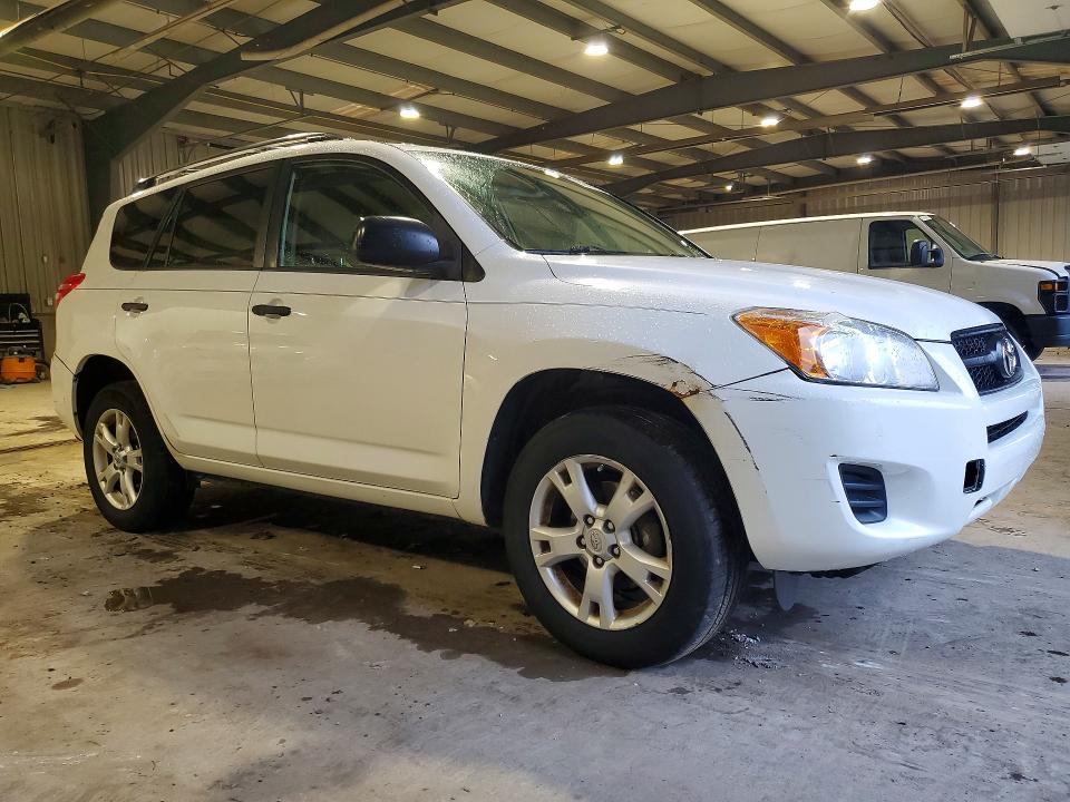 Photo 4 from auction – 2011 TOYOTA RAV4 with VIN JTMBK4DVXB5099173
