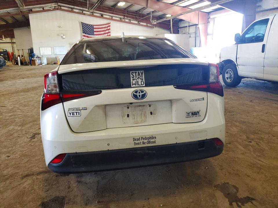 Photo 6 from auction – 2019 TOYOTA PRIUS with VIN JTDKARFUXK3085239