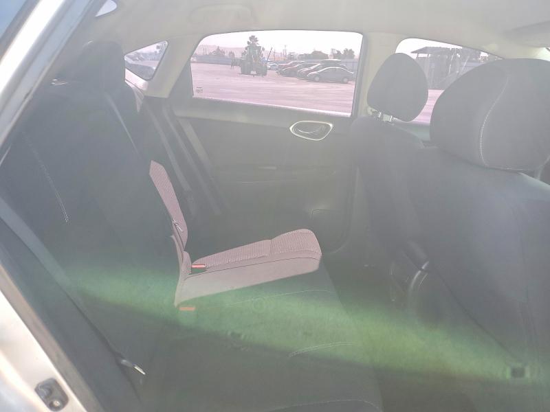 Photo 10 from auction – 2015 NISSAN SENTRA with VIN 3N1AB7AP8FY354580