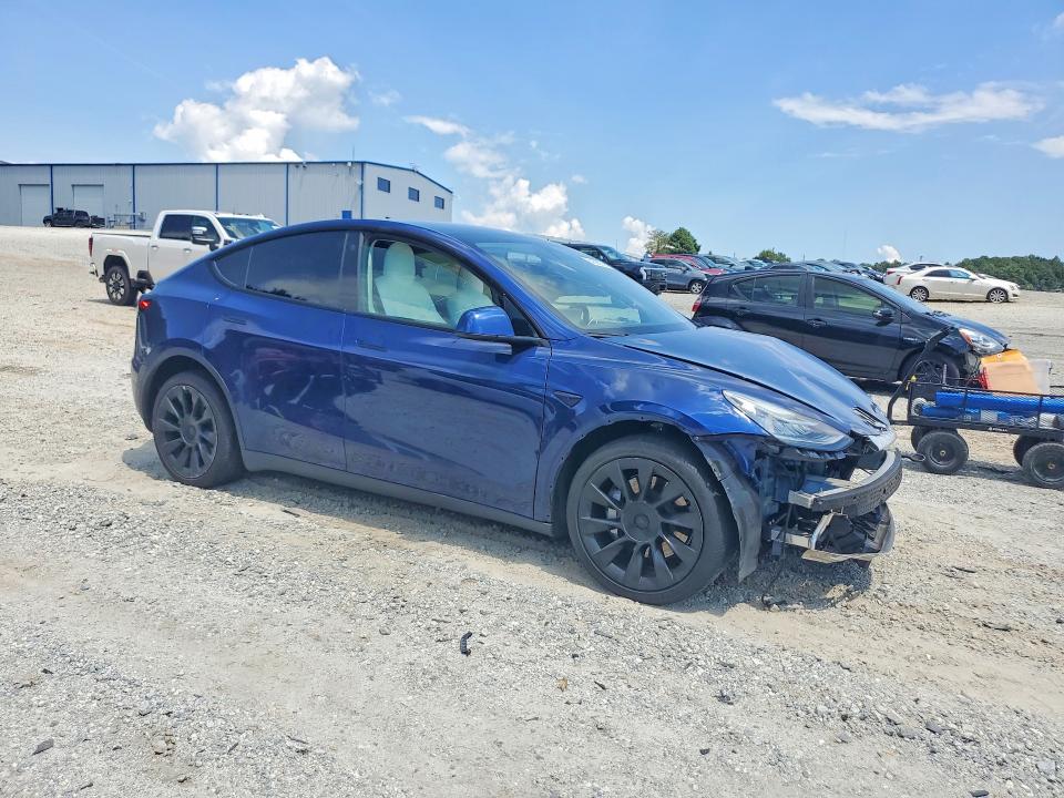 Foto 4 de la subasta – 2022 TESLA MODEL Y con VIN 7SAYGDEE3NF400642