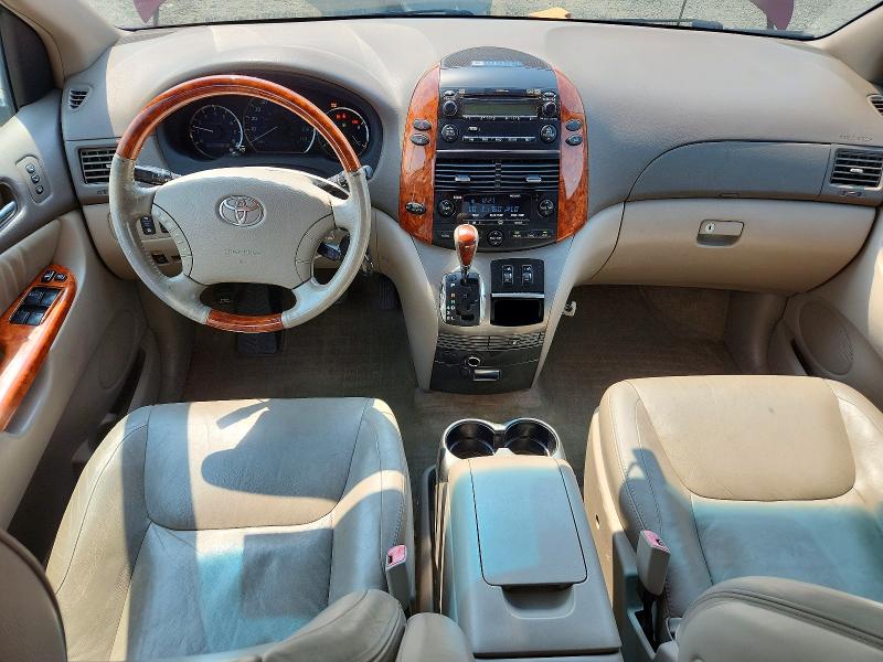 Photo 8 from auction – 2006 TOYOTA SIENNA with VIN 5TDBA22C36S055752