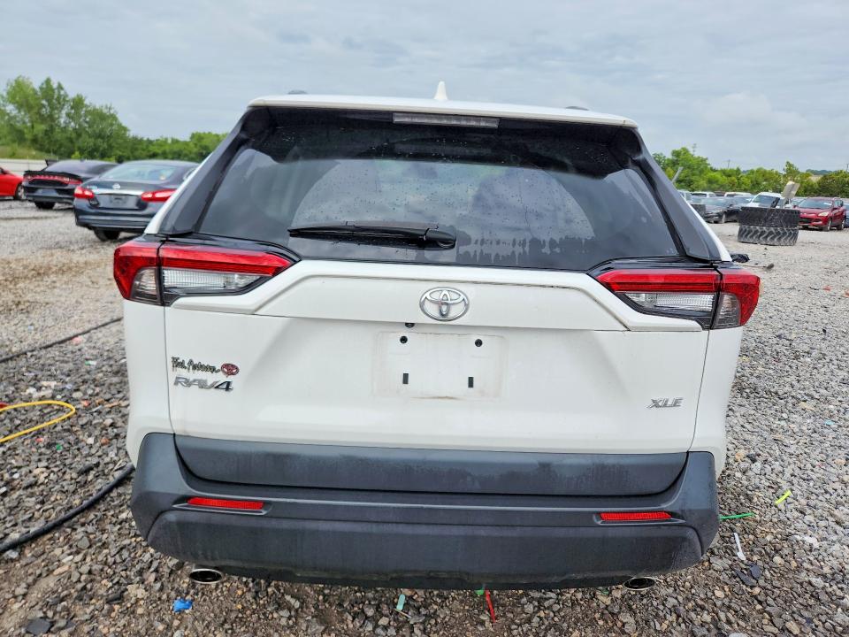 Photo 6 from auction – 2024 TOYOTA RAV4 with VIN 2T3W1RFV2RC301104