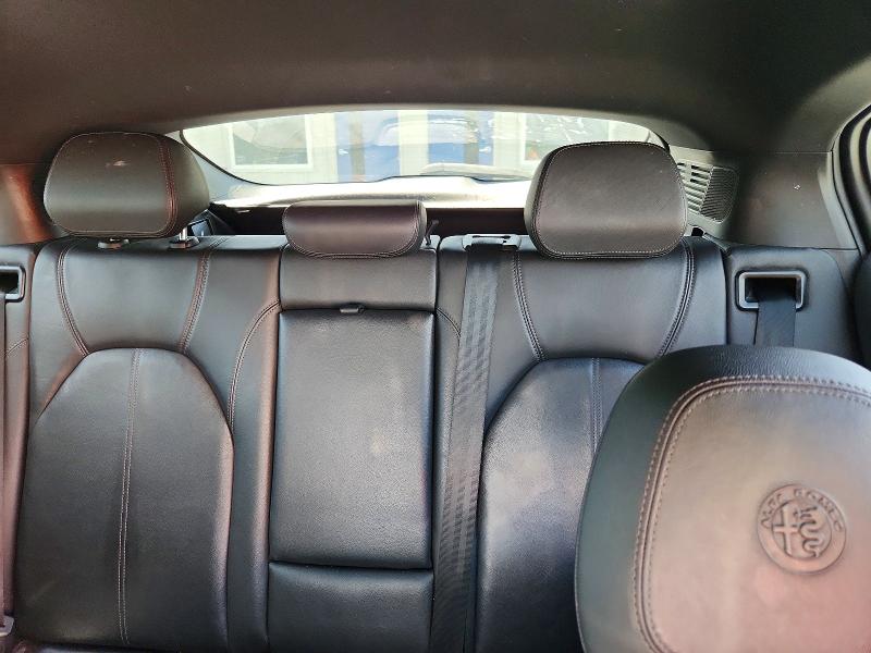 Photo 10 from auction – 2022 ALFA ROMEO STELVIO with VIN ZASPAKAN7N7D24425
