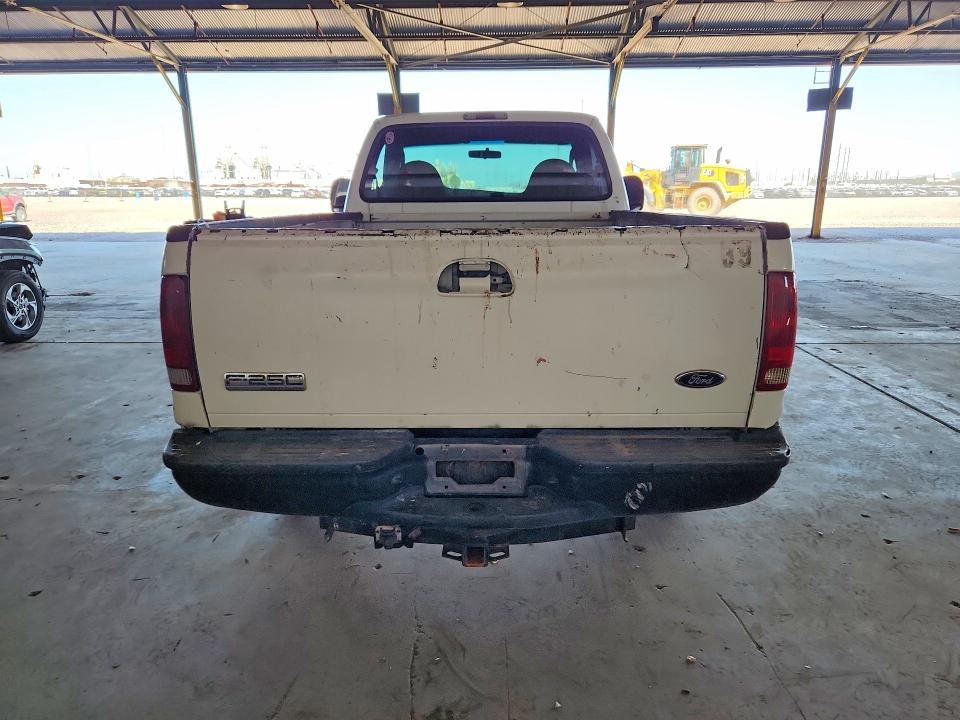 Foto 6 de la subasta – 2005 FORD F250 con VIN 1FTNF20585EA22138
