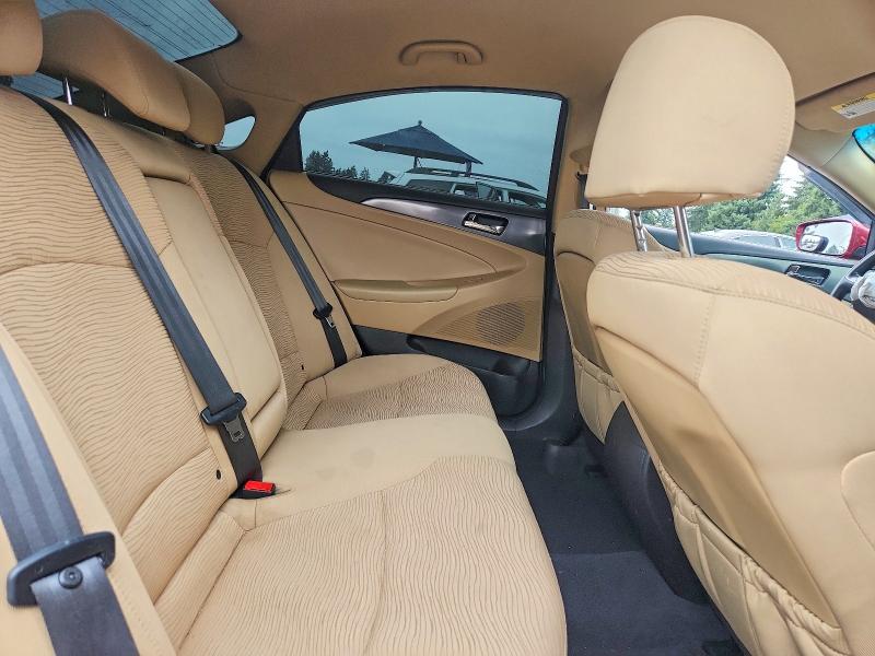 Photo 10 from auction – 2015 HYUNDAI SONATA HYBRID with VIN KMHEC4A43FA128379