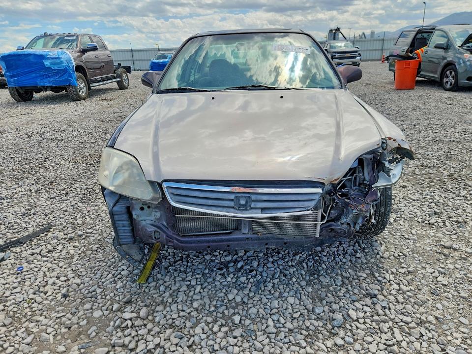 Photo 5 from auction – 2000 HONDA CIVIC with VIN 2HGEJ8544YH517839