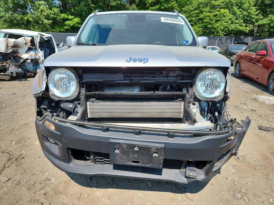 Photo 5 from auction – 2015 JEEP RENEGADE with VIN ZACCJBBT8FPC35312