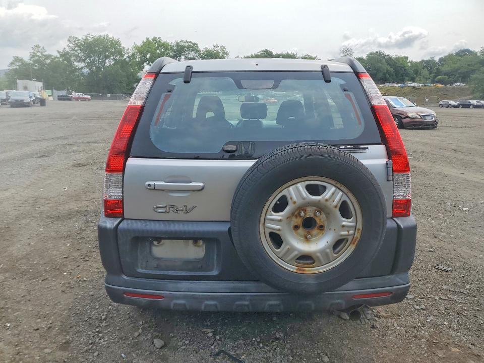 Photo 6 from auction – 2005 HONDA CR-V with VIN JHLRD685X5C010333